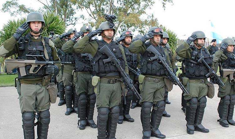 Entrenan a personal de las fuerzas para operar en barrio peligrosos