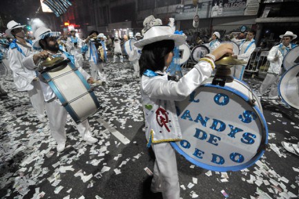 Los Dandy de Boedo preparan una temática con los 60 años de la murga