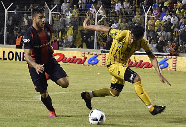 San Lorenzo, no para de ganar, con 2 goles a Olimpo salto a la punta