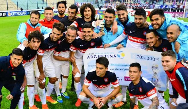 San Lorenzo de Cabeza a los Octavos de Final