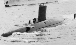 Submarino_HMS_Conqueror