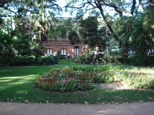 Buenos_Aires_Entrada_al_Jardin_Botanico_Carlos_Thays