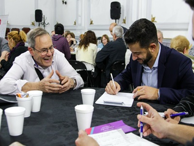 Más de cien vecinos de Flores debatieron iniciativas para su barrio