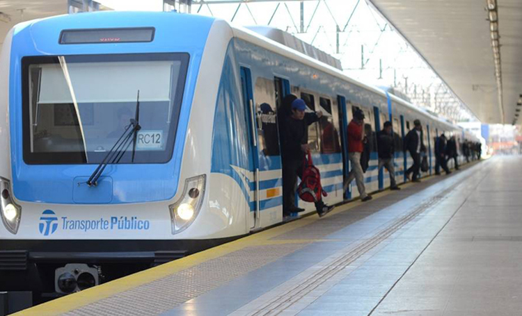 El tren argentino entre los más aglomerados del mundo