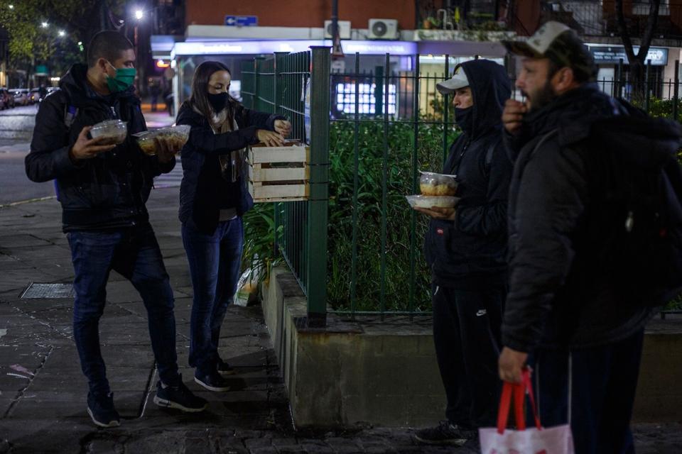 Punto Plato: Una movida solidaria de artistas