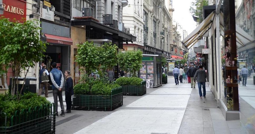 CABA: En la calle Florida cerraron más de 250 locales