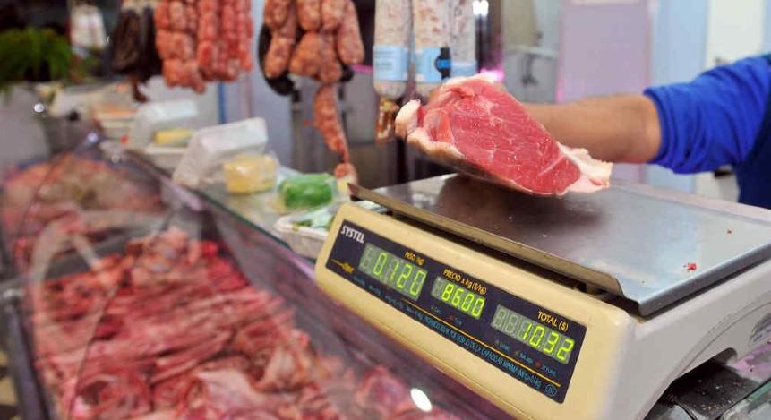 Para las fiestas, el Gobierno acordó precios hasta un 30% más barato en carne