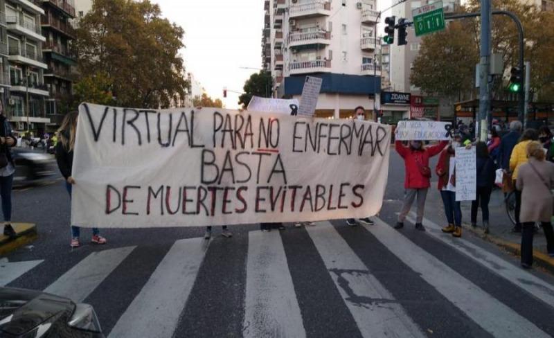 Semaforazo por la salud y la educación en CABA