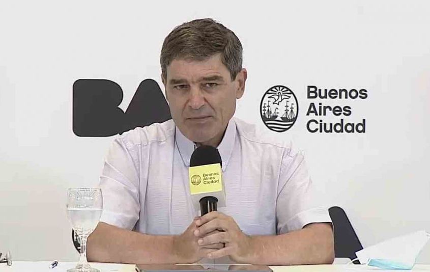 “Aplicamos un 92,2% del total” de vacunas que nos entregó Nación, dijo Quirós