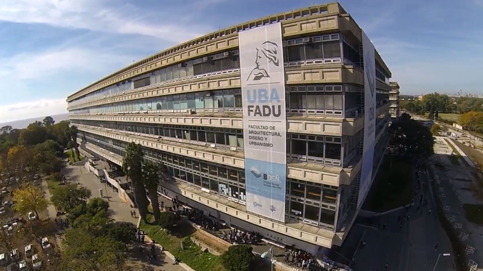 Trotta se reunió con docentes universitarios