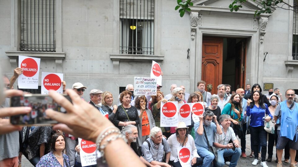 Artistas denuncian recortes del gobierno porteño en premios culturales