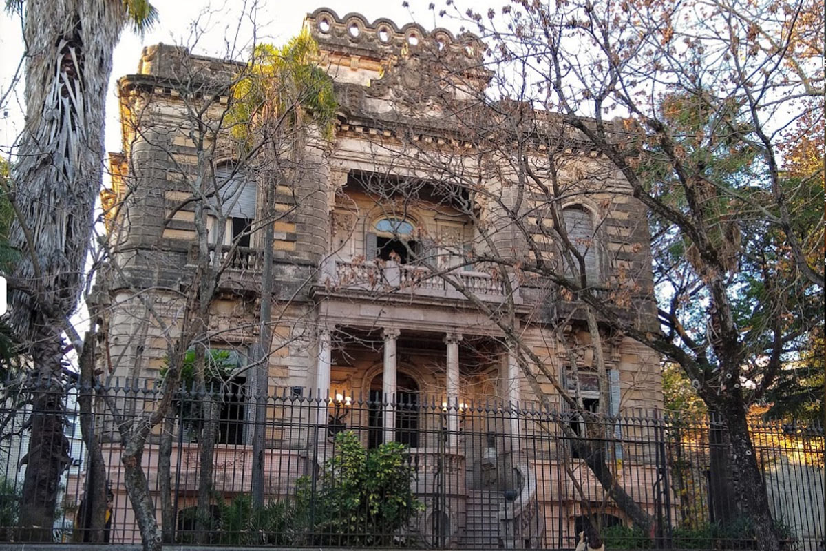 Villa Devoto: licitan obras para remodelar el Palacio Ceci