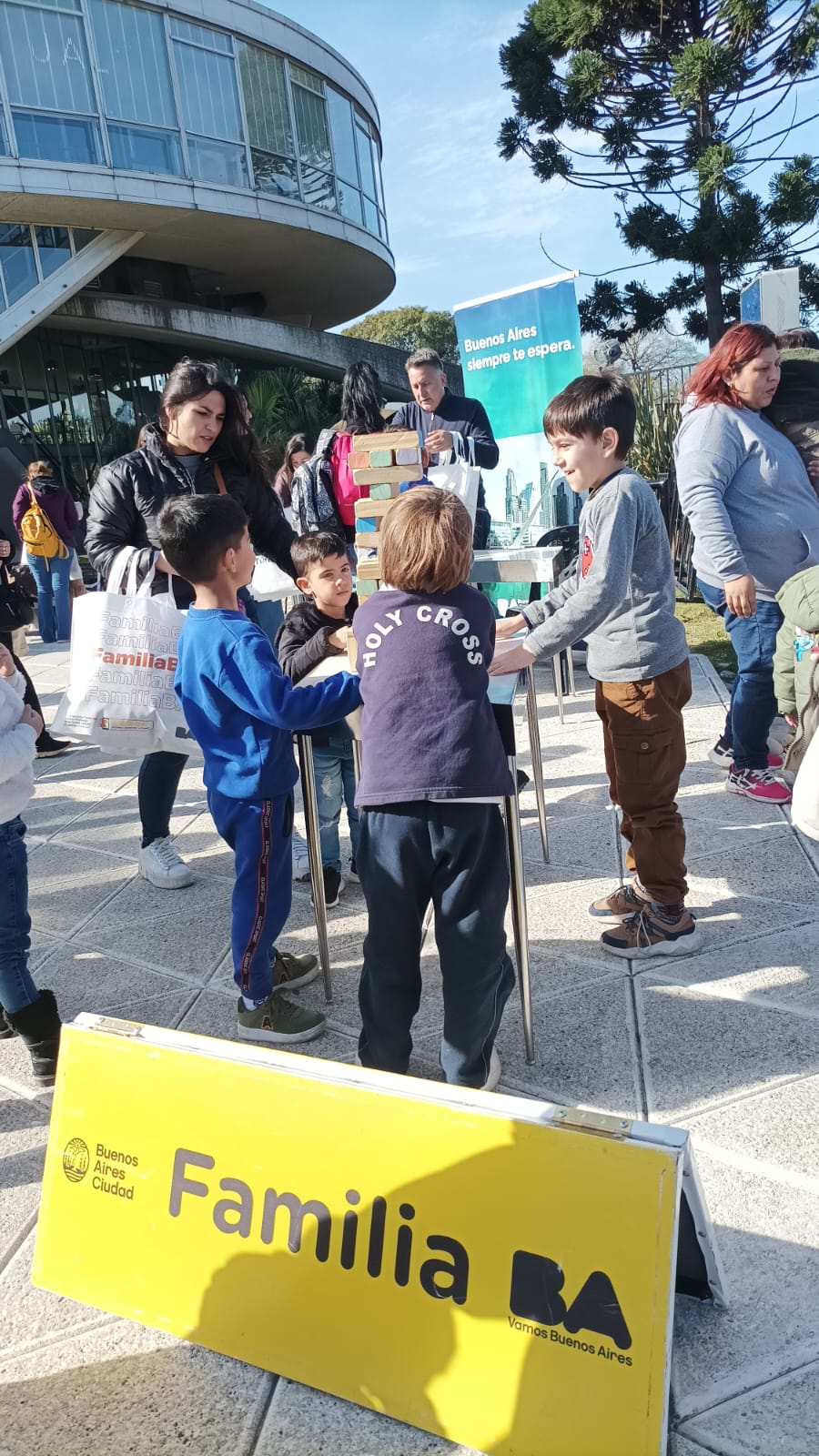 Salimos a las Plazas: Fortaleciendo los vínculos familiares en la Ciudad