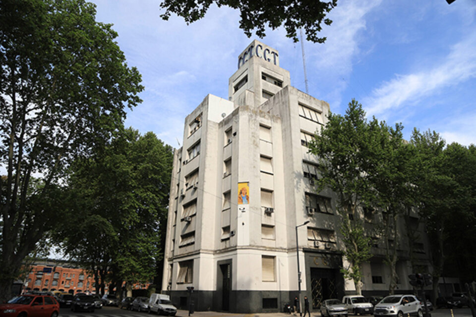 El edificio de la CGT puede ser considerado como Patrimonio Mundial de los TrabajadoresLa Confederación General del Trabajo, en camino de obtener reconocimiento internacional por la Unesco.